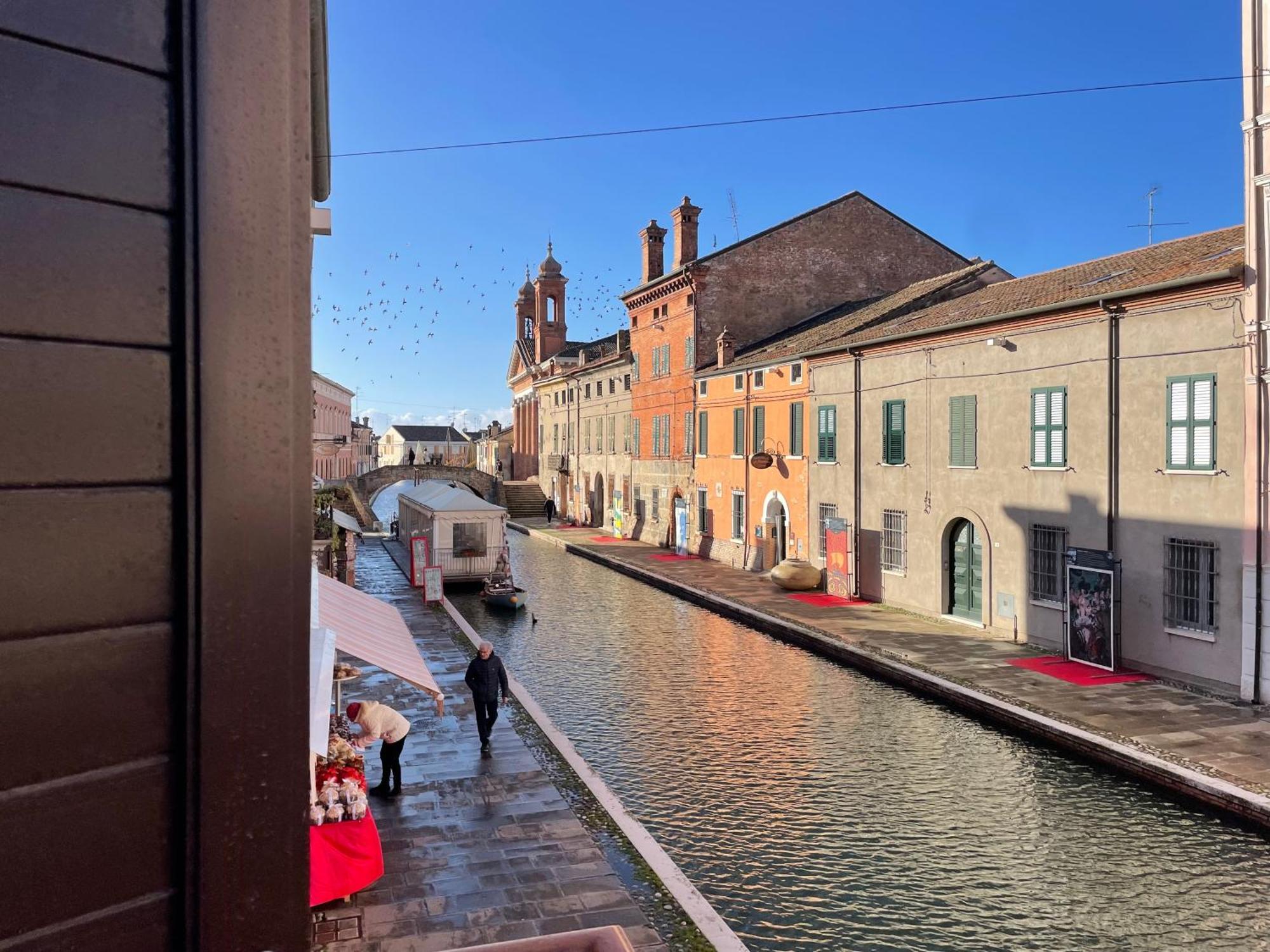 L'Encanto De Luna -Una Casa Autentica Comacchiese Comacchio Luaran gambar